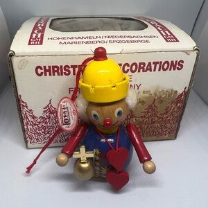 Vintage Steinbach Christmas Ornament Wood Germany Queen of Hearts 011 w/ Box